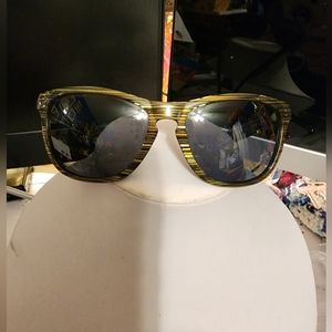 Oakley Frogskins LX Polarized Sunglasses OO2043-09 Banded Green/Grey